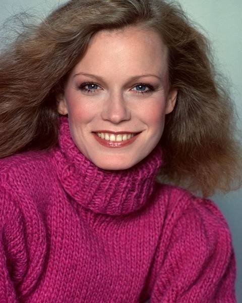 shelley hack 10x8 photographs film memorabilia sale shelley hack 10x8 photographs film memorabilia sale